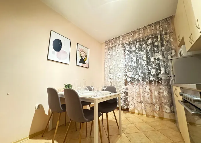 Cozy And Quiet Apartment Sofia
